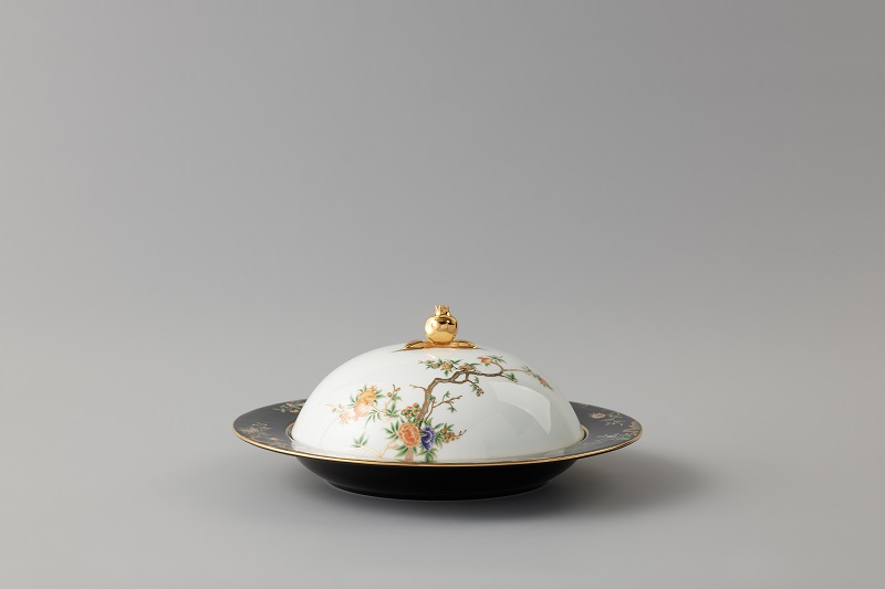 夫人瓷石榴家園2頭海參鮑魚盤(240mm) (2).jpg 夫人瓷石榴家園2頭海參鮑魚盤(240mm) (2).jpg